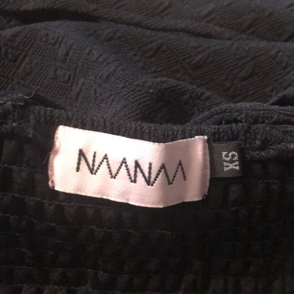 LF stretchy black crop top, criss cross back - Picture 6 of 6